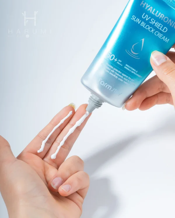 FARMSTAY HYALURONIC UV SHIELD SUN BLOCK CREAM 70GR - PROTECTOR SOLAR CON ACIDO HIALURONICO. - Imagen 2
