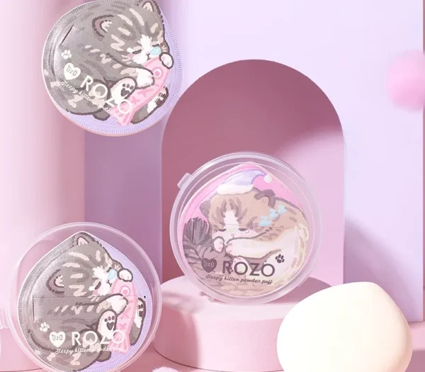 ROZO SLEEPY KITTEN POWDER PUFF WITH CASE-ESPONJA DE POLVO - Imagen 5