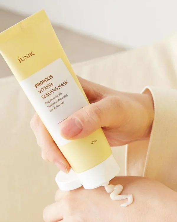 IUNIK PROPOLIS VITAMIN SLEEPING MASK-MASCARILLA NOCTURNA - Imagen 4